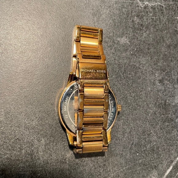 Ladies Copper/Rose Gold Tone Michael Kors Watch with Box - New Battery - Picture 4 of 5